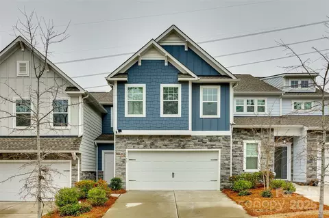 1150 Streamside Ln, York, SC 29745
