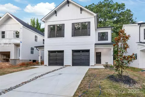 2811 New Pineola Rd, Charlotte, NC 28208
