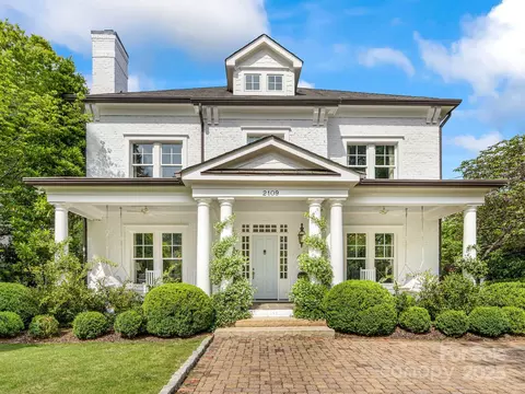2109 Wellesley Ave, Charlotte, NC 28207