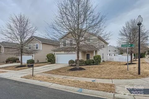 12902 Longstraw Rd, Charlotte, NC 28227