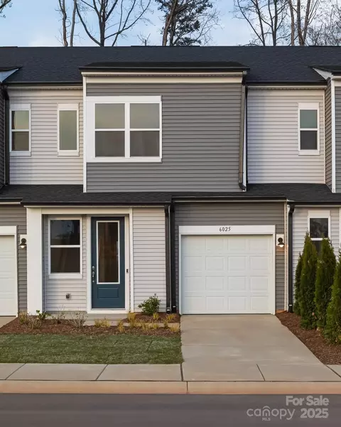 8012 Lerwick Trl, Charlotte, NC 28269