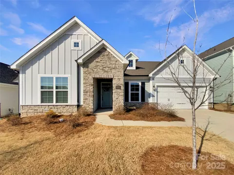 6142 Holland St, Fort Mill, SC 29707