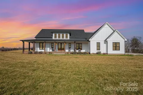 9388 Jacob Fork River Rd, Connelly Springs, NC 28612
