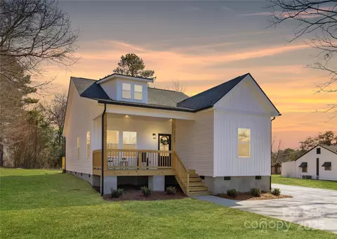 1769 Lynwood Dr, Lancaster, SC 29720