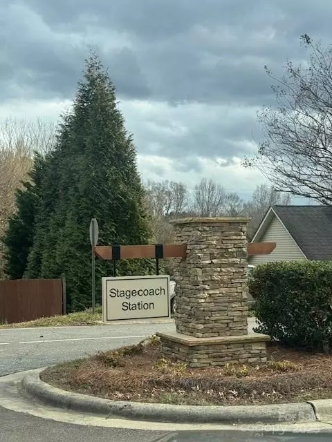 3121 Strong Box Ln, Gastonia, NC 28052