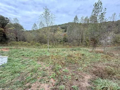 404 E Fork Rd, Sylva, NC 28779