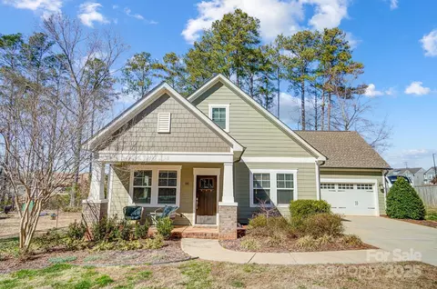 102 Leeper Ave, Belmont, NC 28012