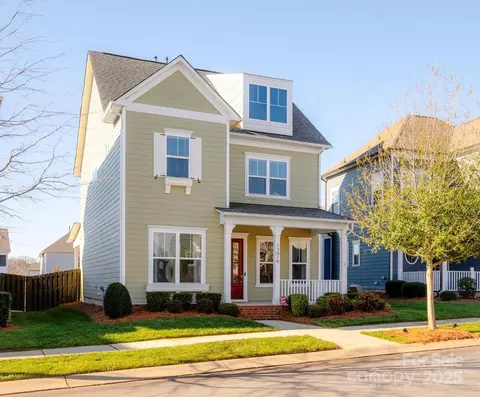 13616 Jacks Ln, Pineville, NC 28134