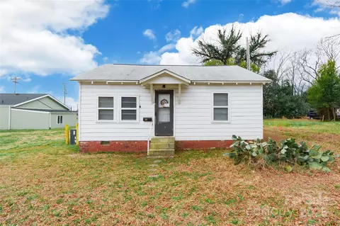 211 Peachtree St, Rock Hill, SC 29730