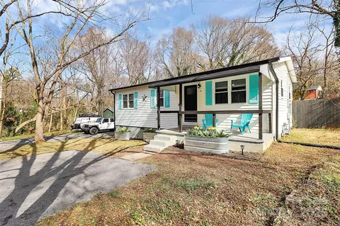 302 Digh St, Gastonia, NC 28052