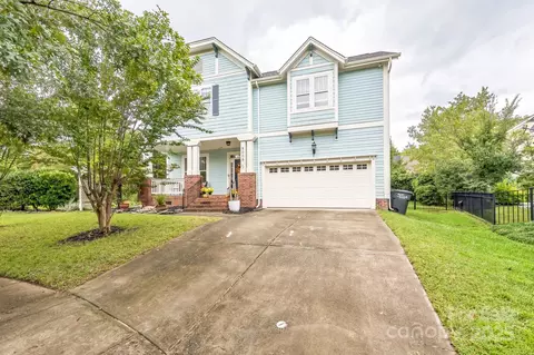 8008 Breckenhill Ln, Tega Cay, SC 29708