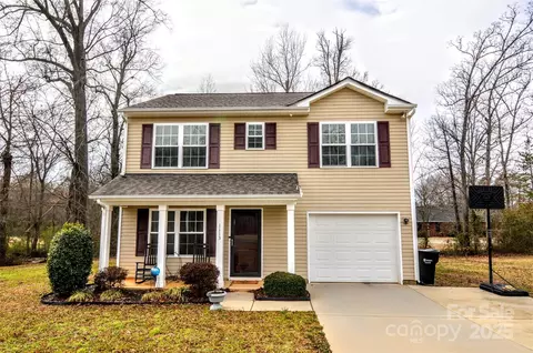 1113 Eastwood Dr, Wingate, NC 28174