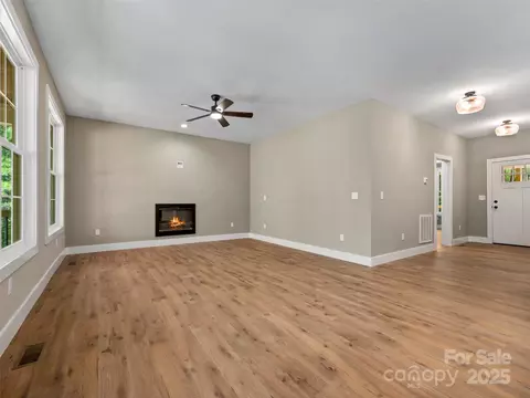 Living - 117 Ashley Ct, Mill Spring, NC 28756 photo 4 of 4