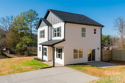 268 Policarp St, Lincolnton, NC 28092