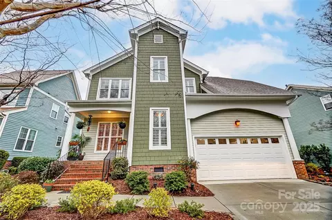 7541 Thorn Creek Ln, Tega Cay, SC 29708