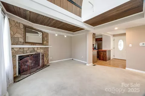 Living - 5082 Mariana Ct, Tega Cay, SC 29708 photo 6 of 7