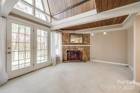 Living - 5082 Mariana Ct, Tega Cay, SC 29708 photo 3 of 7