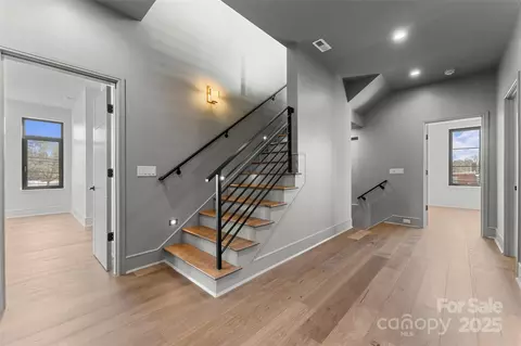 61 E Jordan St, Brevard, NC 28712 photo 24