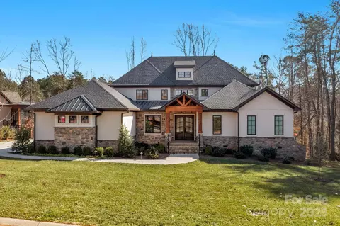 2013 Gladelynn 354 Ct #354, Belmont, NC 28012