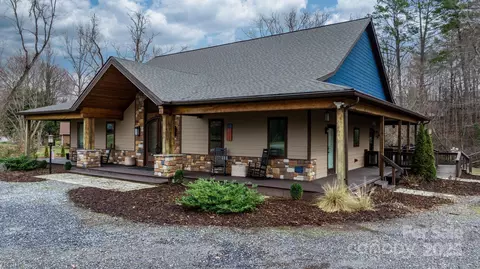 406 Third Ne Ave NE, Conover, NC 28613