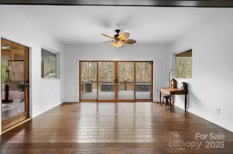 Living - 406 Third Ne Ave NE, Conover, NC 28613 photo 1 of 1