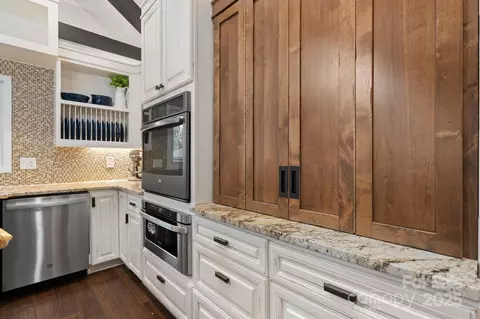Kitchen - 406 Third Ne Ave NE, Conover, NC 28613 photo 2 of 6