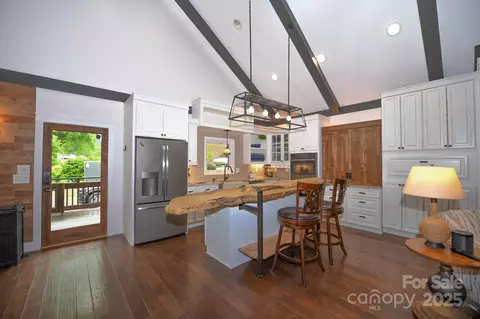 Kitchen - 406 Third Ne Ave NE, Conover, NC 28613 photo 5 of 6