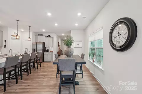 Entry Way - 6509 Gopher Rd, Lancaster, SC 29720 photo 3 of 7