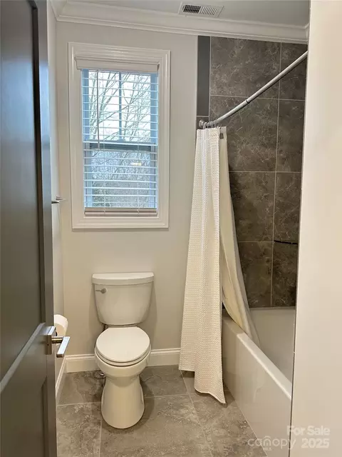 3754 10th Ne St NE, Hickory, NC 28601 photo 38