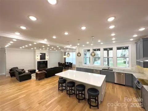 3754 10th Ne St NE, Hickory, NC 28601 photo 8