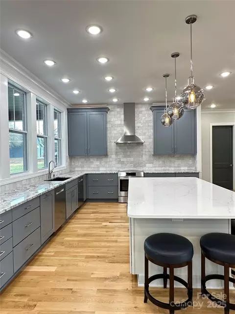 3754 10th Ne St NE, Hickory, NC 28601 photo 13