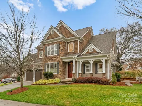 7029 Gardner Pond Ct, Charlotte, NC 28270