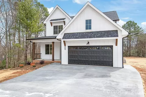 3646 46th Ne Ave NE, Hickory, NC 28601