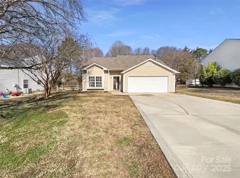1830 Rosewell Dr, Rock Hill, SC 29732