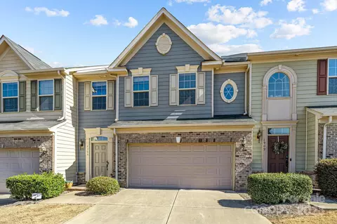 1905 Fleetwood Dr, Charlotte, NC 28208