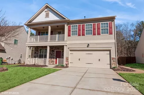 420 Augustus Ln, Mount Holly, NC 28120