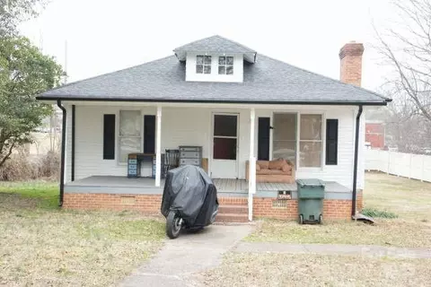 2204 W Second Ave, Gastonia, NC 28052