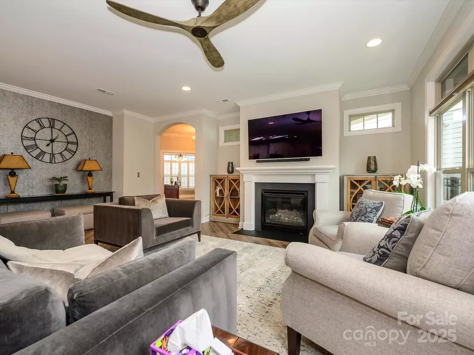 Living - 2006 Wesley Landing Rd, Waxhaw, NC 28173 photo 4 of 4