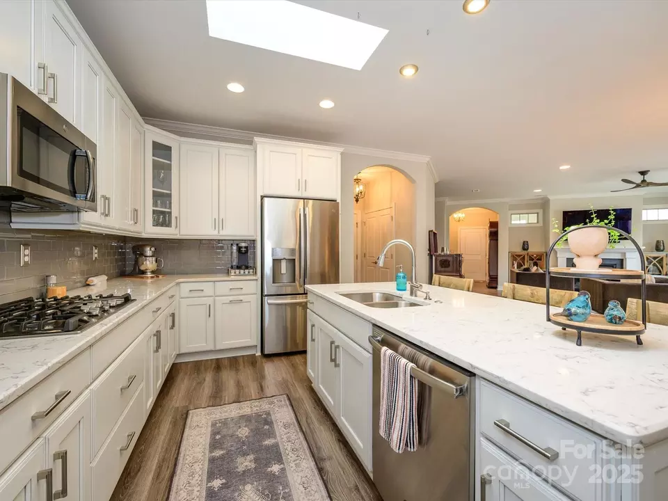 Kitchen - 2006 Wesley Landing Rd, Waxhaw, NC 28173 photo 4 of 4