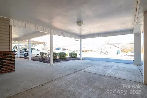 Exterior - 810 E Main St, Maiden, NC 28650 photo 7 of 7