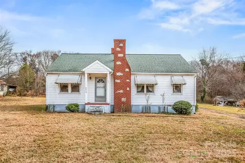 2629 Old Salisbury Rd, Winston Salem, NC 27127