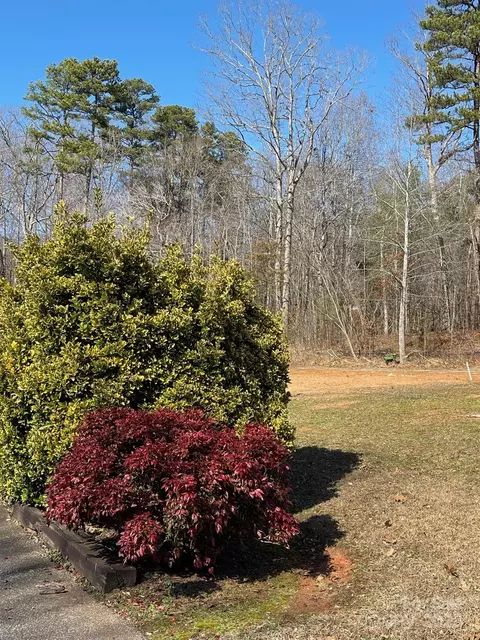 2651 10th Avenue Ne Ln NE, Hickory, NC 28601