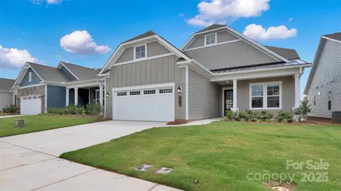 1039 Rabbit Hill Ln, Monroe, NC 28110