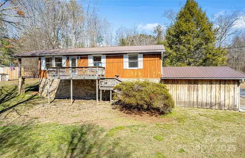 21 Smith Rd, Pisgah Forest, NC 28768