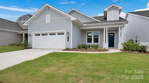 1043 Rabbit Hill Ln, Monroe, NC 28110