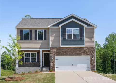 111 Rustling Waters Dr, Mooresville, NC 28117