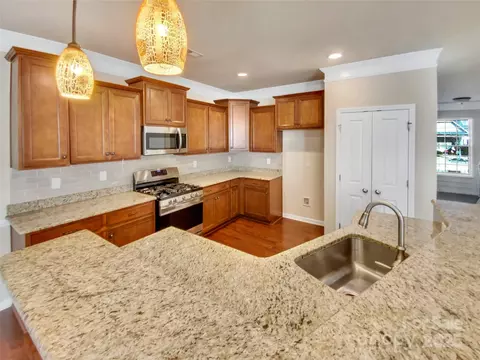 1062 Baldwin Dr, Lancaster, SC 29720 photo 6