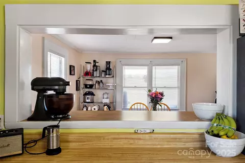 Kitchen - 2077 Pearidge Rd, Bostic, NC 28018 photo 1 of 5