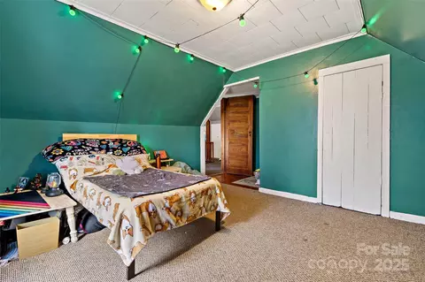 Bedroom - 2077 Pearidge Rd, Bostic, NC 28018 photo 5 of 9
