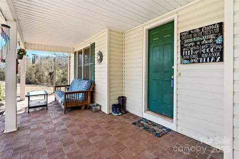 Exterior - 2077 Pearidge Rd, Bostic, NC 28018 photo 5 of 8